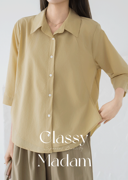 <B>[Classy Madam]</b> A-cut slit 3/4 sleeve shirt - BL2505075 -