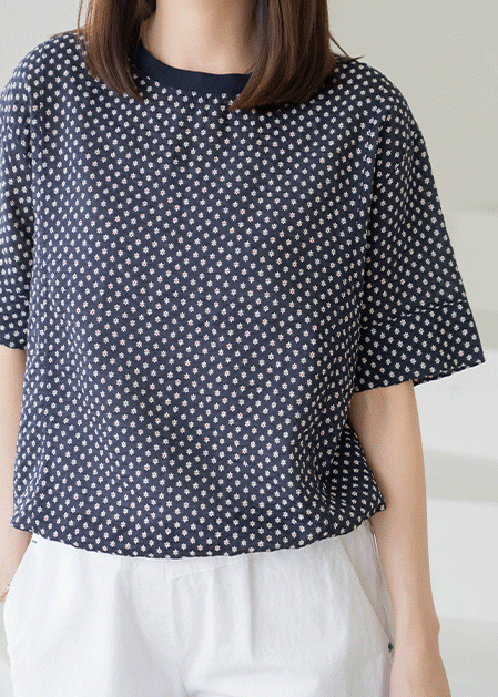 Nayeomjeolgae String T-shirt-TE2507007-