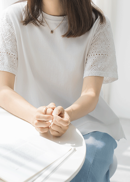 Eyelet Lace Color Block T-shirt - TE2507066 -